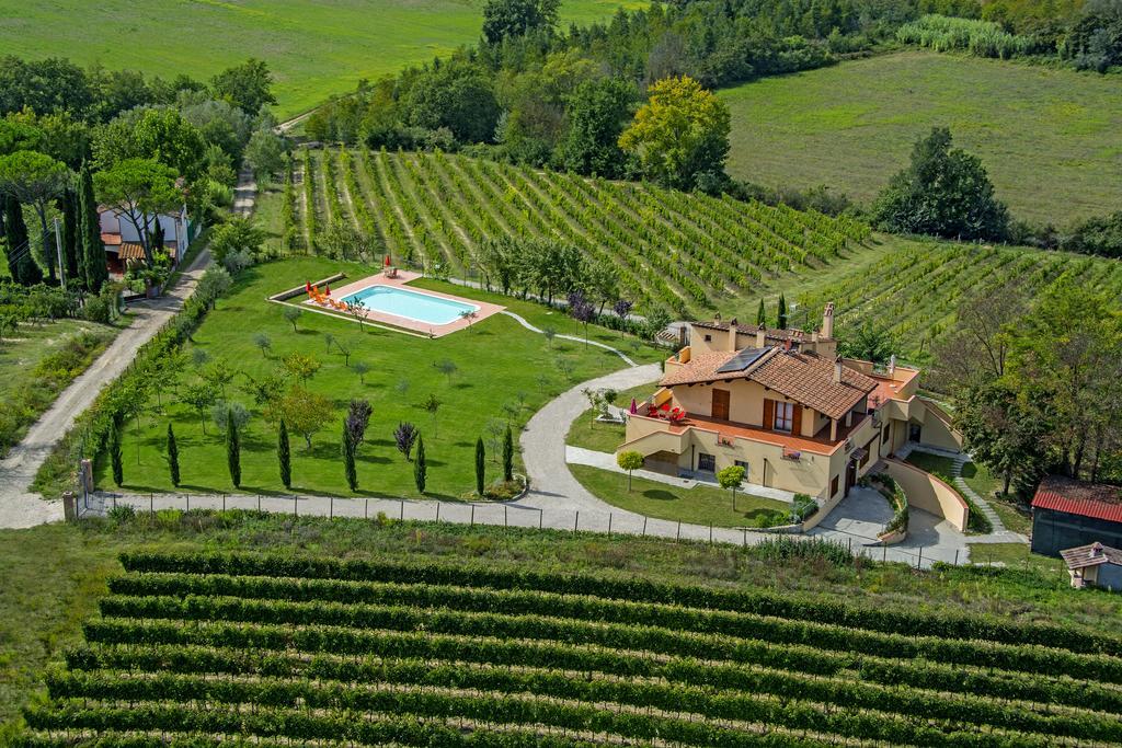 Апартаменты Il Gufo Del Chianti Монтеспертоли Экстерьер фото